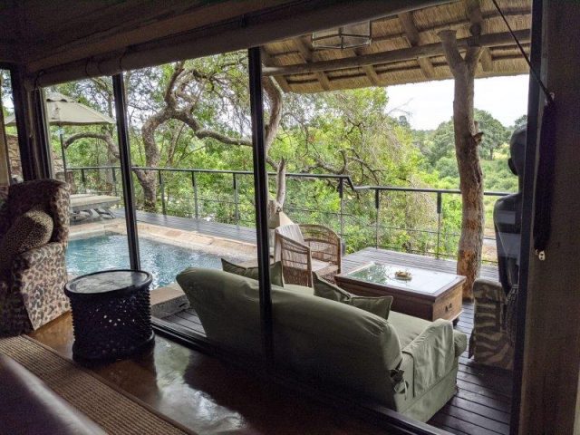 Outdoor area Singita Ebony Lodge room