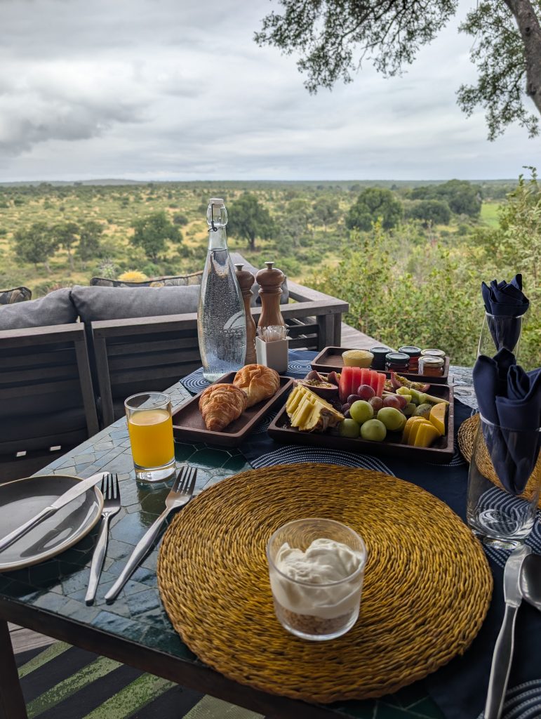 Continental breakfast Misava Klaserie
