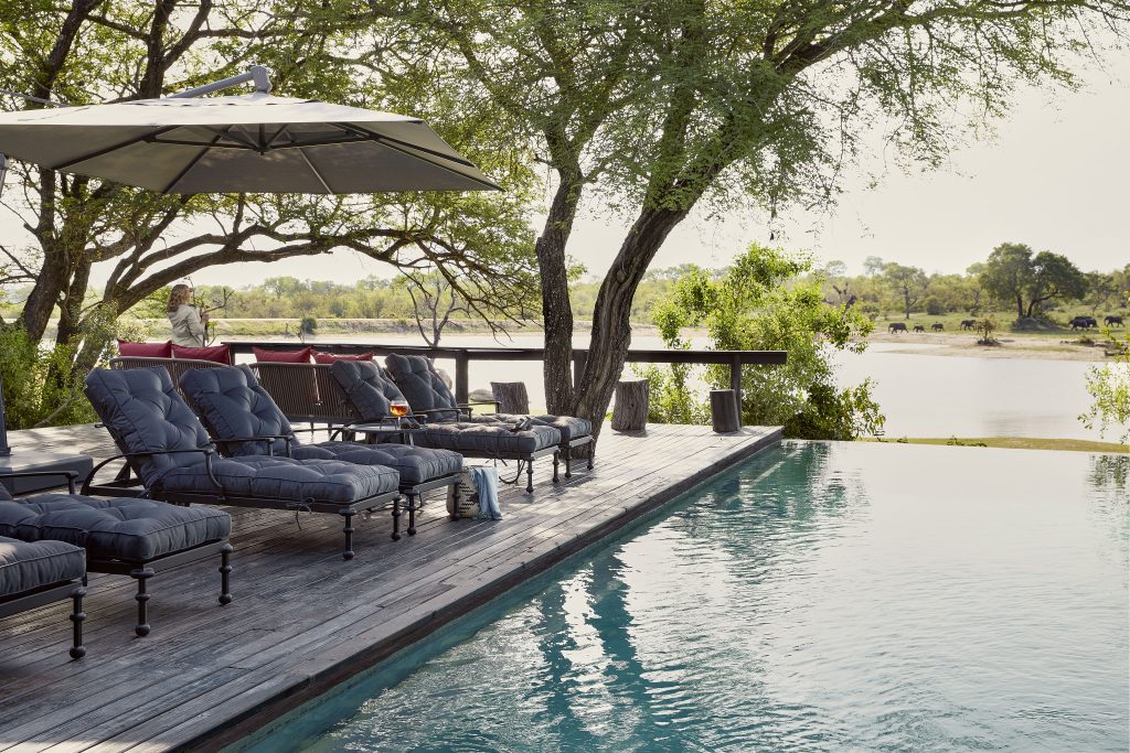 Chitwa Chitwa pool
