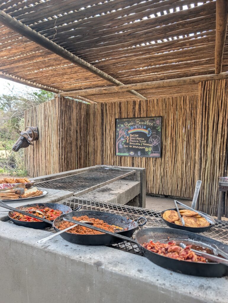 Bush breakfast spread at Tanda Tula