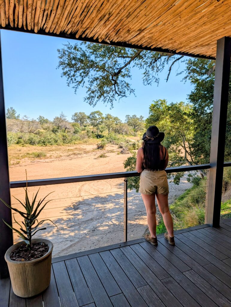 Cara looking over Tanda Tula view